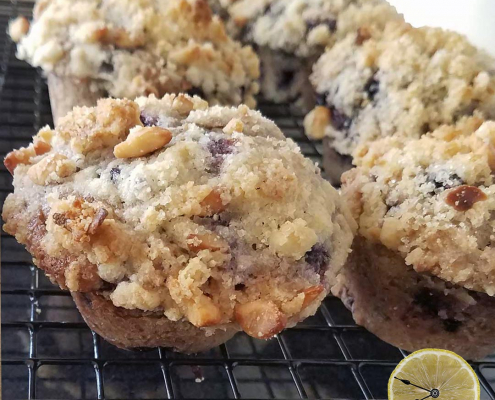 Blueberrry muffins with pine nut streusal topping