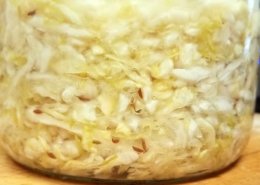 Fermented sauerkraut with caraway